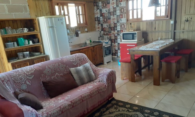 Coloninha Apartamento | cubierta de estilo rústico