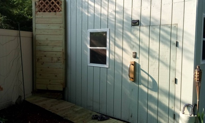 Kenosha Casa | Rustic treehouse, unique house forts, two houses, 1 Queen/1 futon/1 full/1 air