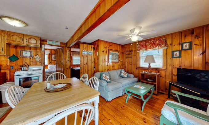 York Beach Cabaña | Rustic & well-equipped cottage near the ocean w/gas grill, deck w/chairs, & lawn