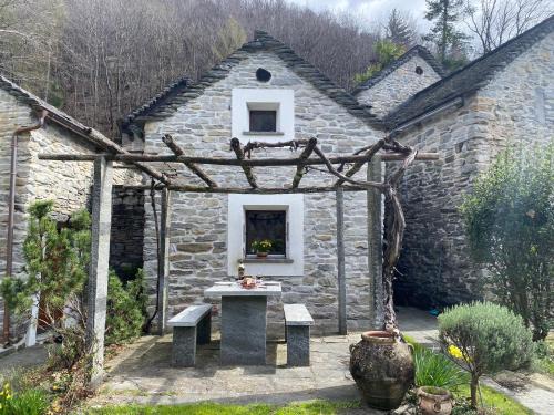Gordola Casa | Rustico dans charmant hameau vue lac Verzasca