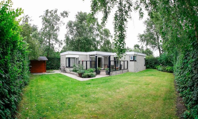 Oosterend Casa | Rustig gelegen bungalow op Texel