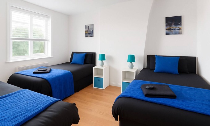 Reading Casa | Rylstone Retreat - 4 Bedroom House in Reading