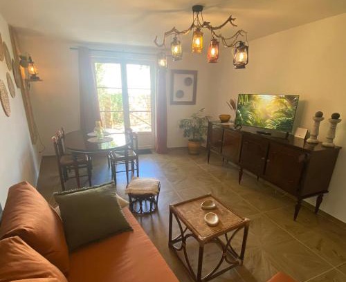 Belleme Apartamento | Séjour tropical famille-Jungle house - Jardin privé