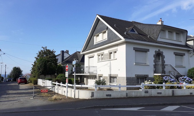 Saint-Nazaire Villa | Séjour Vintage, Impasse sur mer