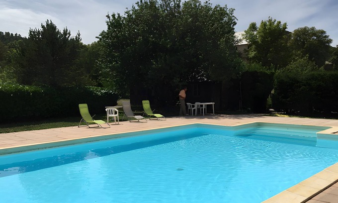 Allemagne-en-Provence Casa | Alójese en el corazón de la historia y la naturaleza
