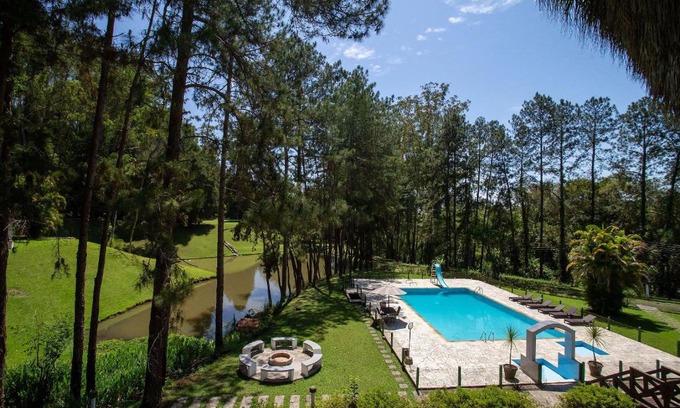 Sao Silvestre de Jacarei Casa | Sítio com piscina, área arborizada e lazer