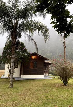 Vitor Hugo Casa | Sítio Refúgio das Flores
