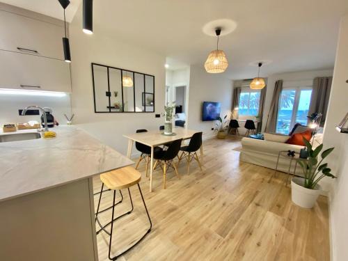 Las Acacias Apartamento | SÖK Pedregalejo seafront Holidays Homes