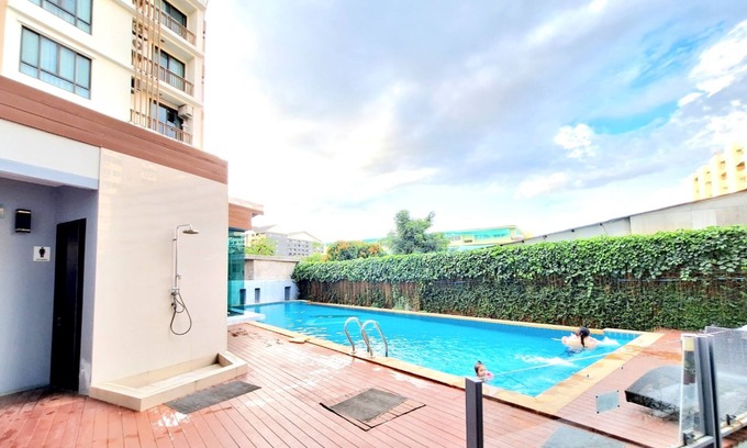 Huay Kaew Condominio | S Condo Nimman Room