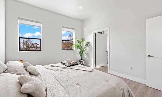 Central Sacramento Apartamento | S19 Resident 201