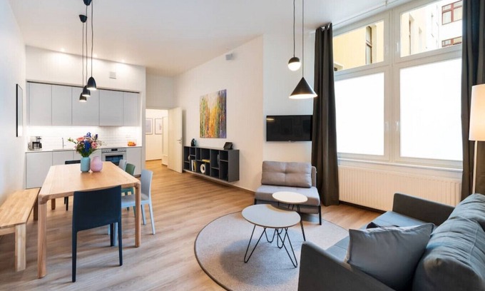Moabit Apartamento | S4 - Apartment 0 · 4-Room Apartment 90sqm with barrier free access