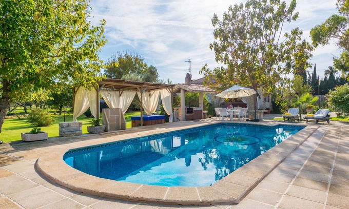 Selva Villa | SA VINYETA Finca para 6 con Piscina, Jacuzzi y Jardin
