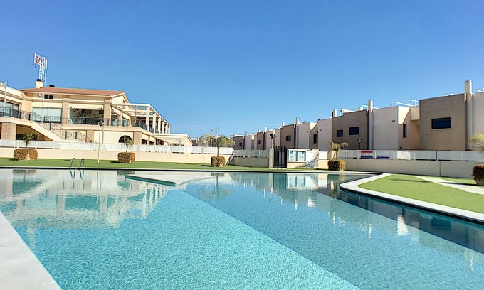 Orihuela Costa Apartamento | planta baja, piscina comunitaria, wifi gratuito, aparcamiento gratuito