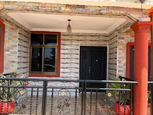Teshie Apartamento | Saceaas homes