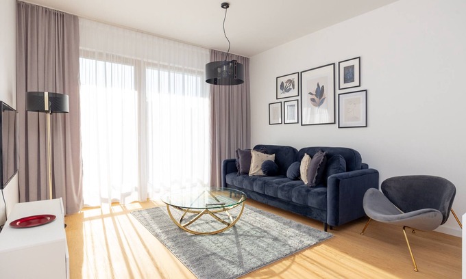 Mokotow Apartamento | Sadyba Purple Luxury Apartment