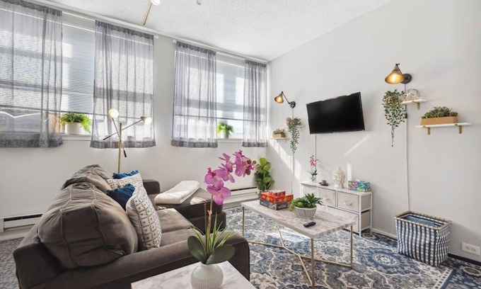 Printers Row Apartamento | Safe Downtown Penthouse #1 | Vintage 2bd (+Gym)