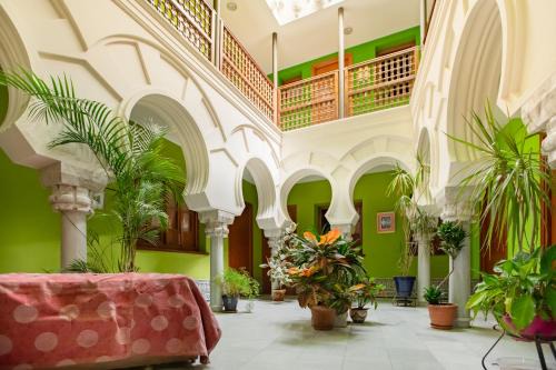 San Francisco-Ribera Casa | Safestay Cordoba Mezquita Catedral