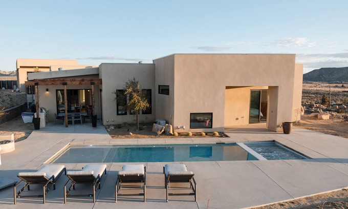 Pioneertown Casa | Sagebrush Hideaway w/ Pool+Spa, Sauna, Cold Plunge