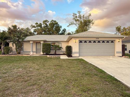 North Port Casa | Sahara Serenity