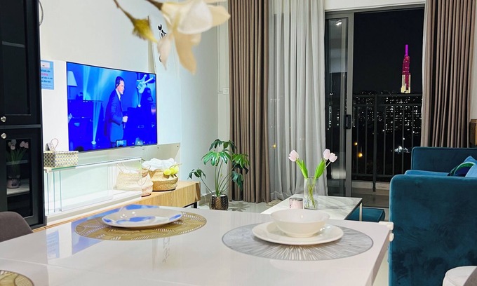Thu Thiem Apartamento | Saigon Premium 3 BR Pool Gym & Riverside Park City view
