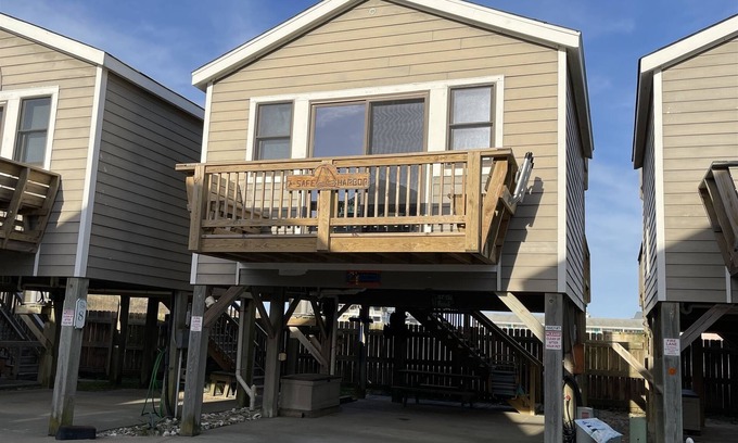 Hatteras Condominio | ¡Navega hacia Safe Harbor para escapar a la playa!