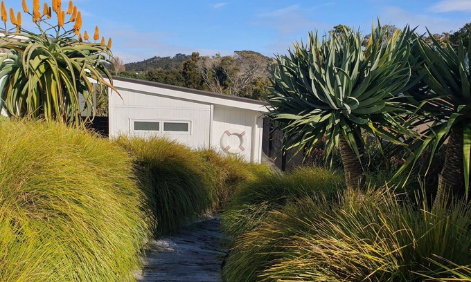 Oneroa Casa | Sailors Cottage - Stay Waiheke