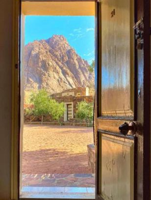 St. Catherine Otro | Saint Catherine Camp & Lodge - Moses Mountain Sinai Tours