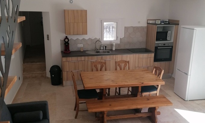 Saint-Marcel-d'Aredeche Apartamento | Saint Marcel d' Ardèche Appartement de 70m2