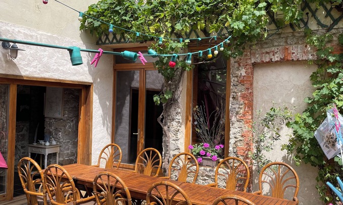 Saint-Servan Casa | SAINT MALO, NEAR SOLIDOR, QUIET 20-MINUTE WALK FROM INTRA MUROS