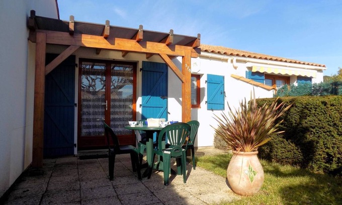 Saint-Palais-sur-Mer Apartamento | Saint Palais sur Mer - SEMI-DETACHED HOLIDAY VILLA - residence BOIS SOLEIL