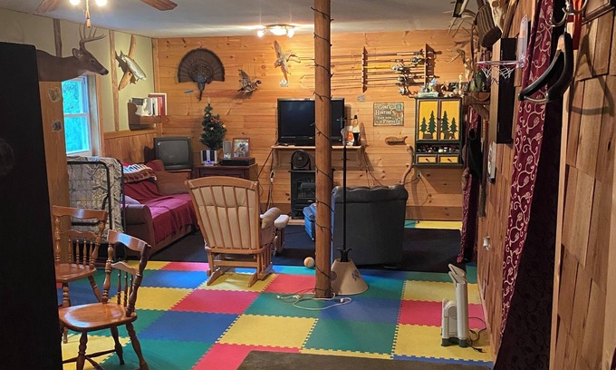 Mexico Cabina | Salmon, steelhead and brown trout fishing rental in Oswego County NY .