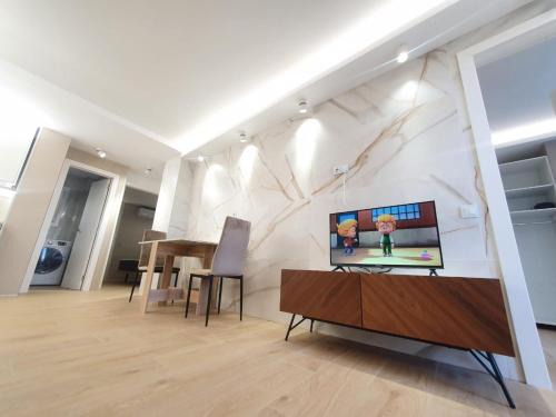 Salou City Centre Apartamento | SALOU ,APARTAMENTO CON PISCINA y Wifi