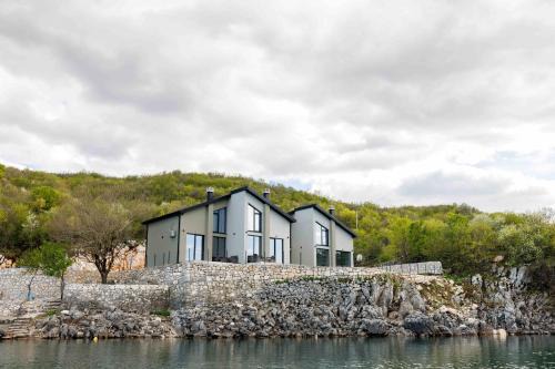 Niksic Municipality Apartamento | Salt Lake Villas
