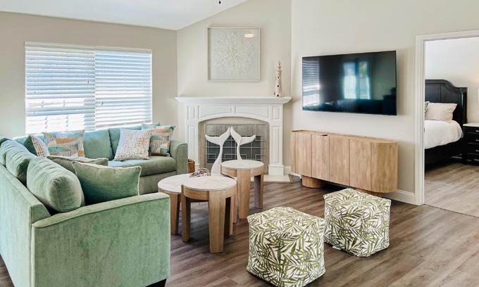 Savannah Casa | Salt Life at 912