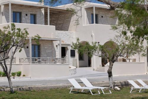 Naousa Hotel | Salt Suites Paros
