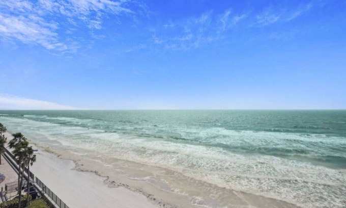 North Redington Beach Apartamento | Salt Water Suites - #8 Postcard
