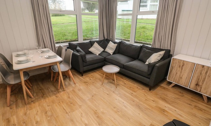 Haverfordwest Cabaña | Saltwater