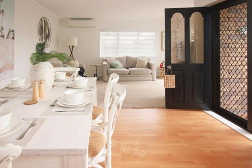 Orewa Casa | Salty Breeze Beach House