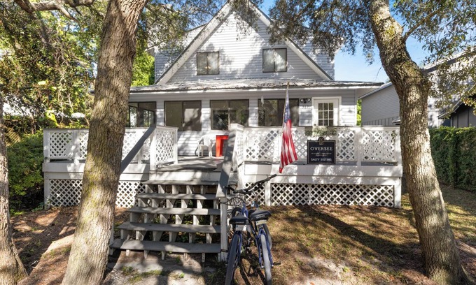 Grayton Beach Casa | Hermanas saladas: especiales de vacaciones, se admiten perros, 2 bicicletas, grandes porches