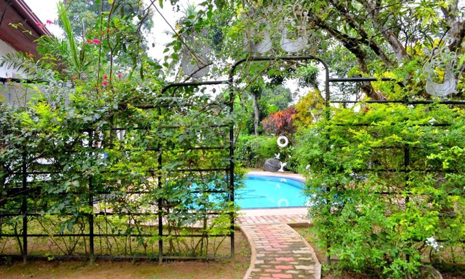 Ganga Ihala Korale Casa | Sama Uyana Holiday Bungalow