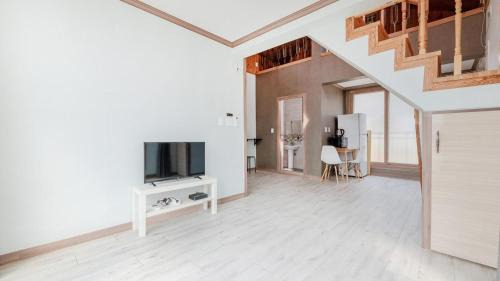 Donghae Casa | Samcheok Bongsuni-unni Pension