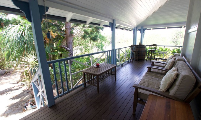 Mount Samson Casa | Samford Lakes - The Cottage