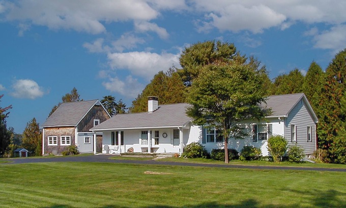 Trevett Casa | 3 BR, 1. 5 BA frente al mar en el río Sheepscot con un muelle privado y flotador
