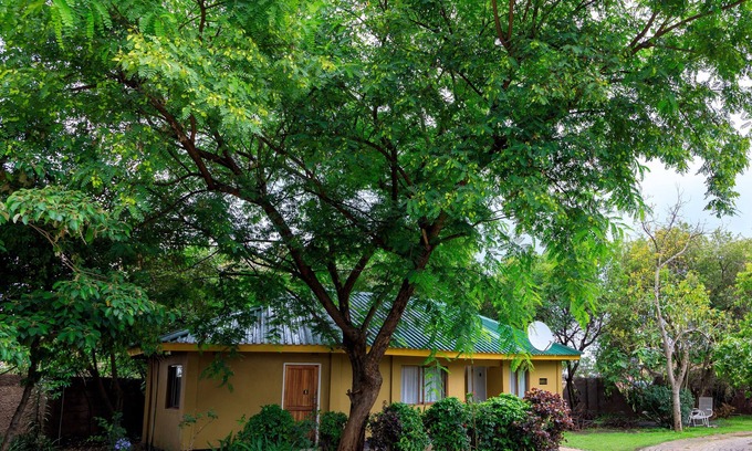 Harare Casa | Samukele guest house