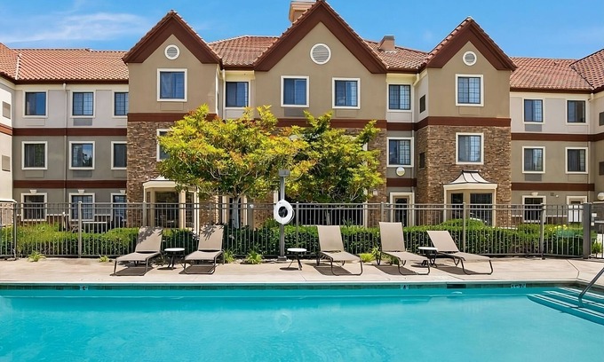 Carmel Mountain Ranch Hotel | San Diego Getaway: Spacious Suites w/ Pool, Breakfast Buffet & Parking Included!
