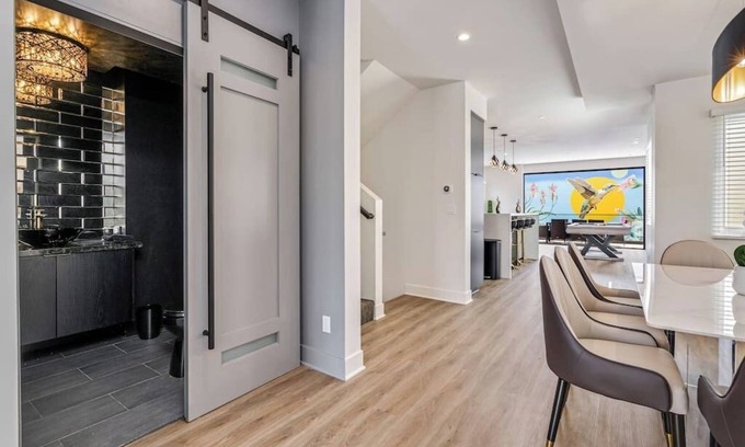 Point Loma Casa | San Diego! Sleeps 12! Walk to Restaurants! 3 decks