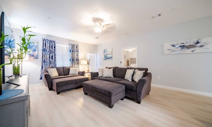 Lewisville Casa | San Jacinto Hill Peaceful Living