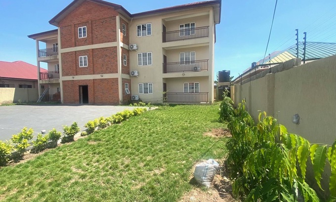 Santeo Apartamento | Sanctuary House Apartments