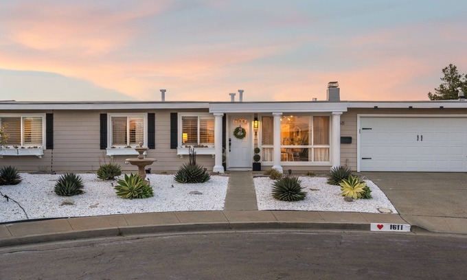 San Pablo Casa | Sanctuary on Espanillo Court