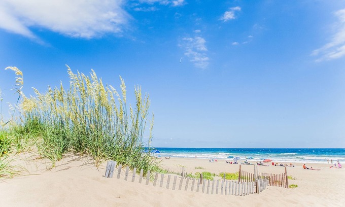 Sandbridge Cabaña | Sandbridge Beach, VA - Cottage - The Best of Beach & Bay!